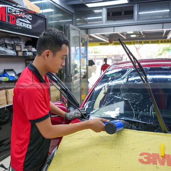 Dán Phim Cách Nhiệt 3M Ô Tô Hyundai i10 2016