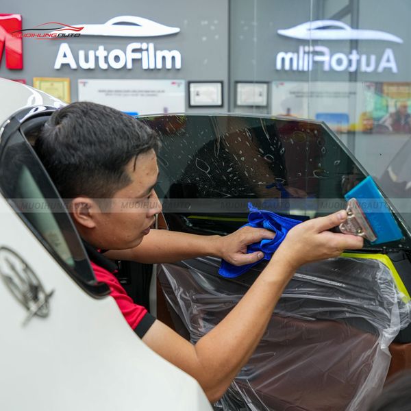 Dán Phim Cách Nhiệt 3M Ô Tô Maserati 2023