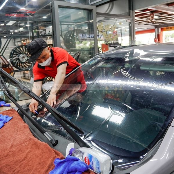 Dán Phim Cách Nhiệt 3M Ô Tô Toyota Veloz Cross