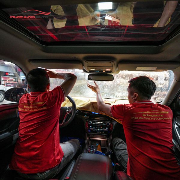 Dán Phim Cách Nhiệt 3M Ô Tô Ford Explorer