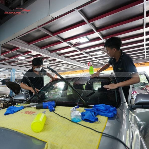 Dán Phim Cách Nhiệt 3M Ô Tô Toyota Fortuner 2022