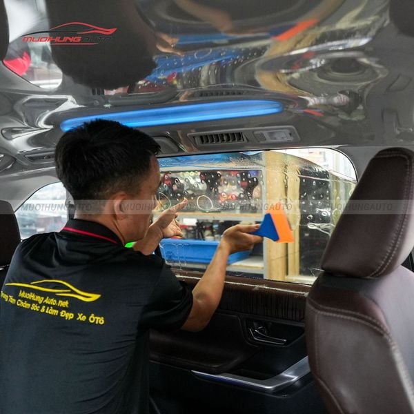 Dán Phim Cách Nhiệt 3M Ô Tô Toyota Innova Cross 2024