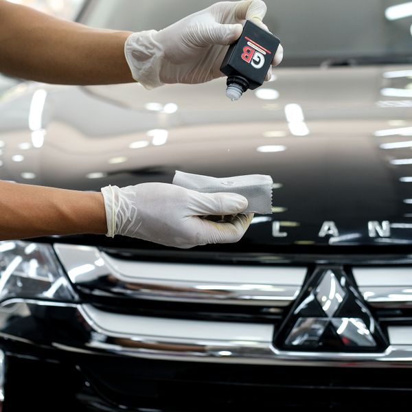 Phủ Ceramic Chuyên Nghiệp Xe Mitsubishi Outlander