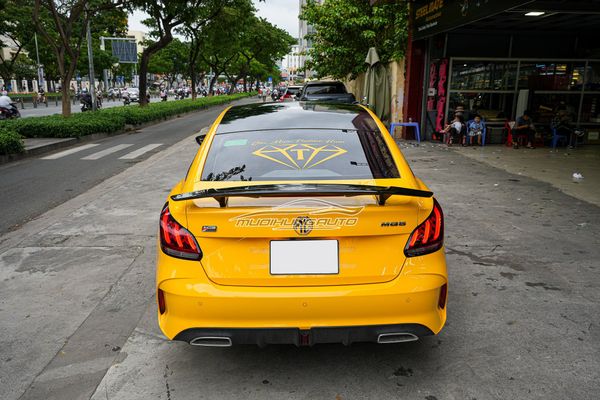 Phụ Kiện Đuôi Cá Có Đèn Cao Cấp Cho Xe MG5