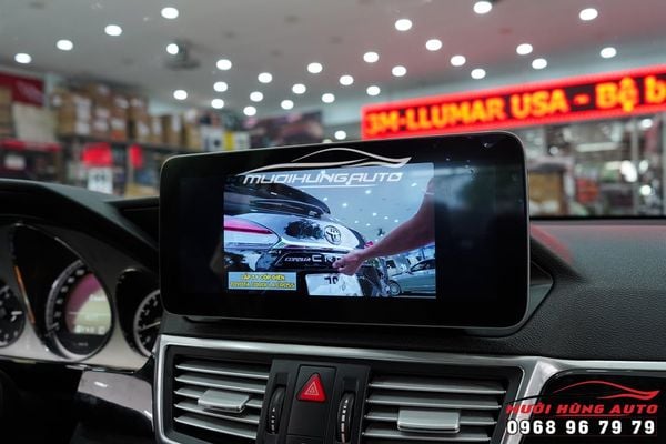 Lắp Đặt Màn Hình Android Cao Cấp Cho Mercedes E250 Tại TPHCM