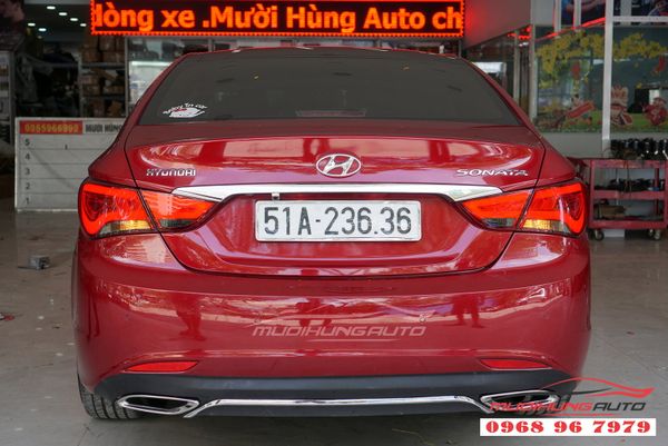 Sonata 2011 Độ Đèn Hậu Nguyên Cụm Tại TPHCM