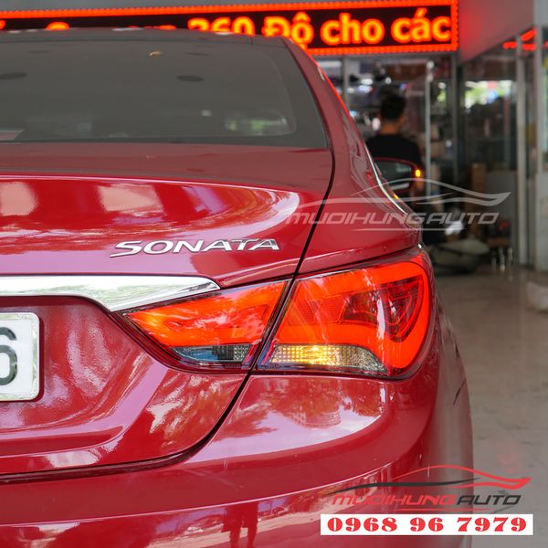 Sonata 2011 Độ Đèn Hậu Nguyên Cụm Tại TPHCM