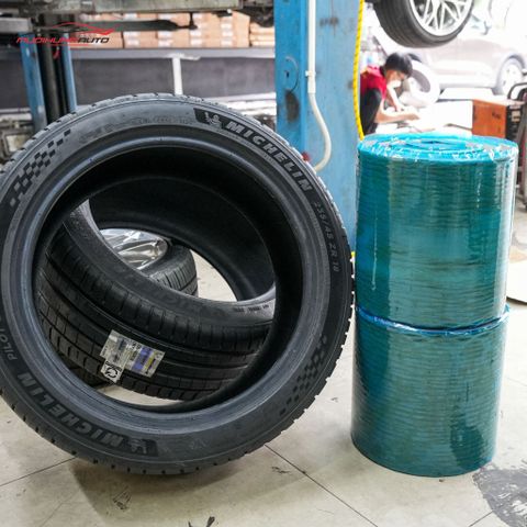 tấm dán chống nổ lốp