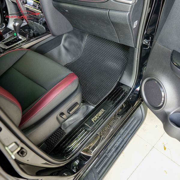 Thảm Lót Sàn Kata Ô Tô Toyota Fortuner 2022