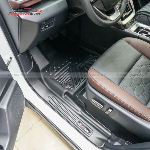 Thảm lót sàn Ncar ô tô Toyota Innova Cross 2024