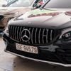 Thay Mặt Ga Lăng Và Logo Cho Mercedes GLC 300 Tại TPHCM