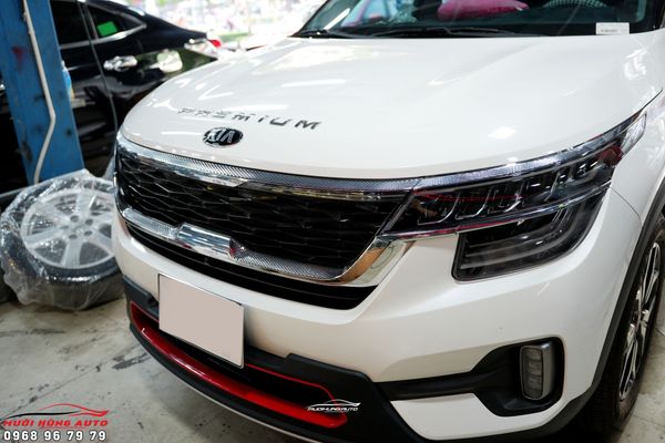 Lắp Ốp Cản Trước Sau Cho Xe Kia Seltos Chuyên Nghiệp