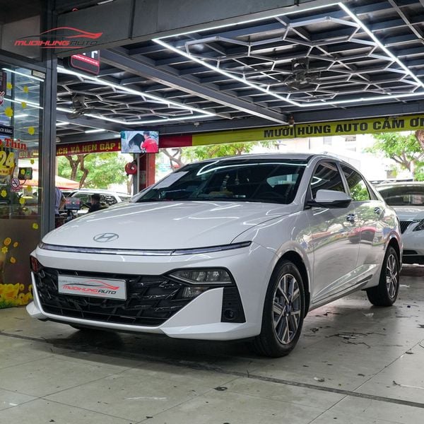 Tráng Lốp Chống Đinh Cho Xe Hyundai Accent 2024