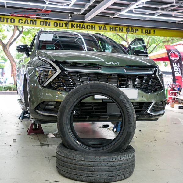 Tráng Lốp Chống Đinh Cho Xe Kia Sportage 2024