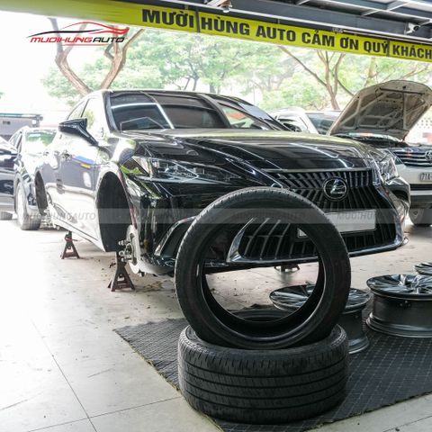 Tráng lốp chống đinh cho xe Lexus ES250
