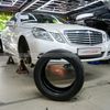 Tráng Lốp Chống Đinh Cho Xe Mercedes E200 2010