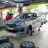 Tráng Lốp Chống Đinh Cho Xe Mitsubishi Attrage 2015