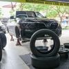 Tráng Lốp Chống Đinh Cho Xe Vinfast LUX SA2.0 2021
