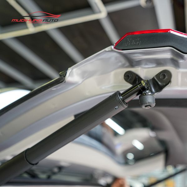 Cốp Điện Ô Tô Kia Sedona