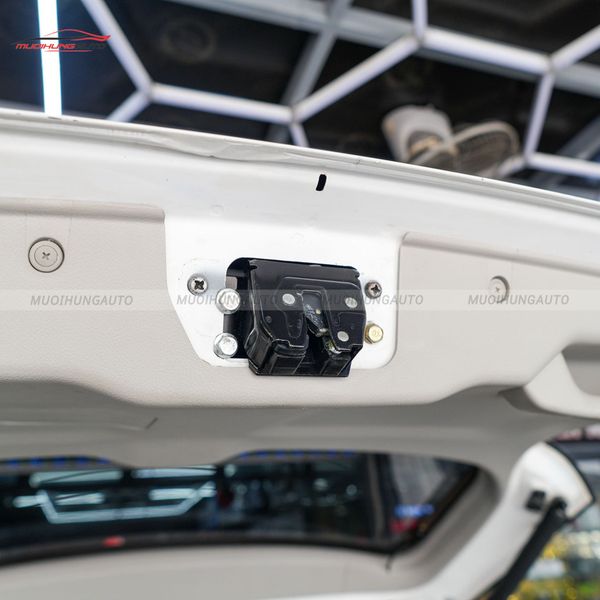 Cốp Điện Ô Tô Chevrolet Captiva