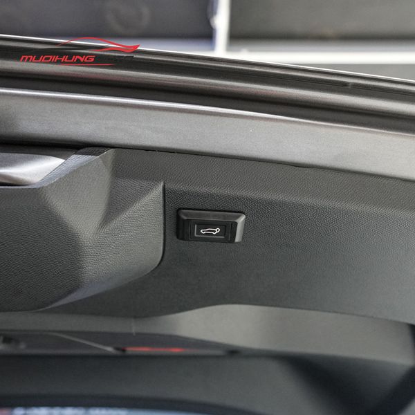 Cốp Điện Ô Tô Peugeot 2008