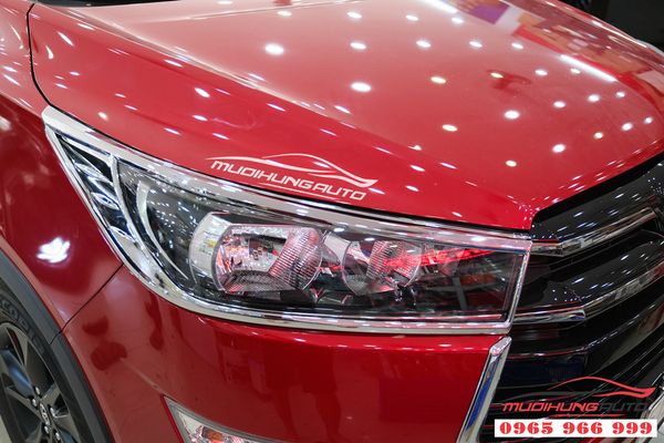 Viền Đèn Trang Trí Xe Toyota Innova Venturer