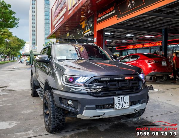 Độ Bi LED Domax Omega Laser Kết Hợp Cụm Đèn Kiểu Mustang Cho Xe Ford Ranger