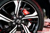 Lắp Ốp Heo Dầu Brembo Chính Hãng Cho Xe Honda Civic 2017