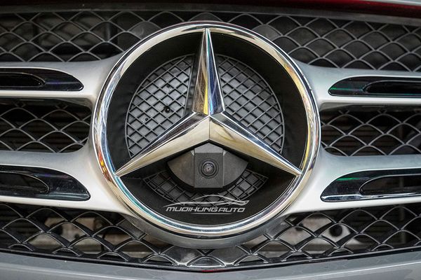 Màn Hình Android Tích Hợp Camera 360 Cho Xe Mercedes GLC 200 2018