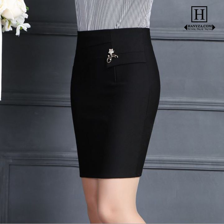 Váy nữ công sở phối túi giả cài hoa