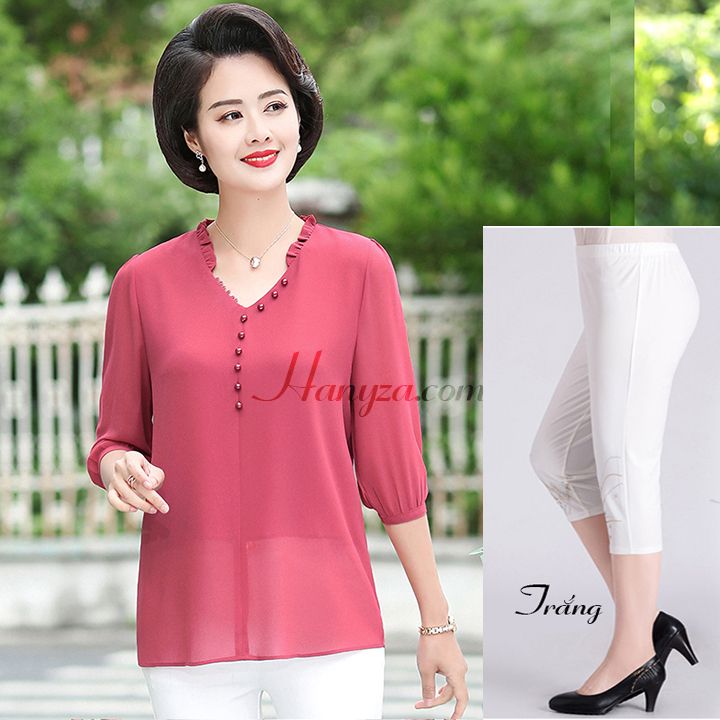 Bộ voan tay lỡ trung niên cổ chữ V