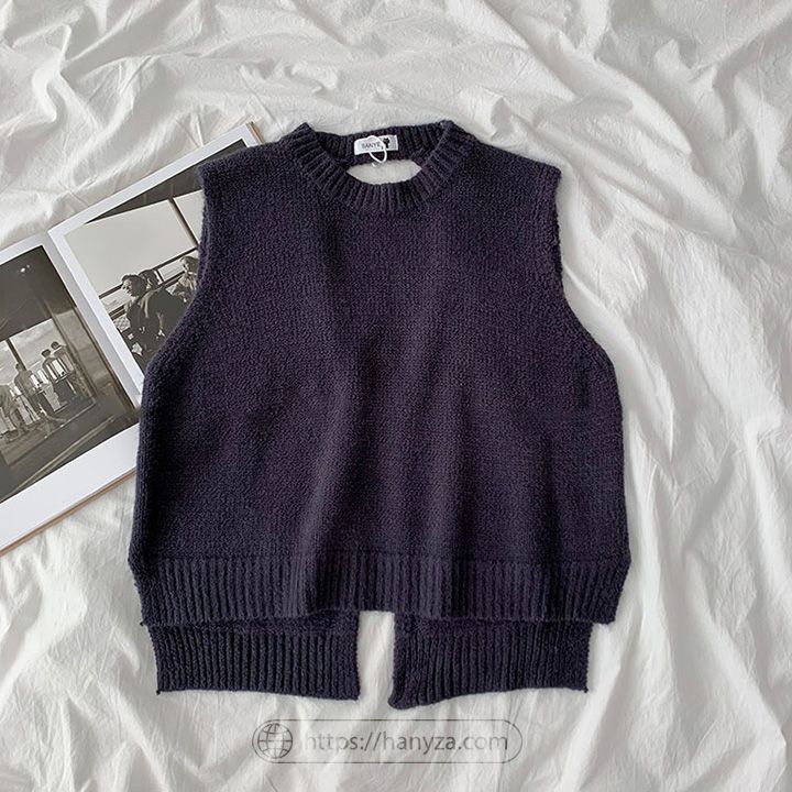 Áo len nữ dệt kim cổ tròn không tay dáng ngắn