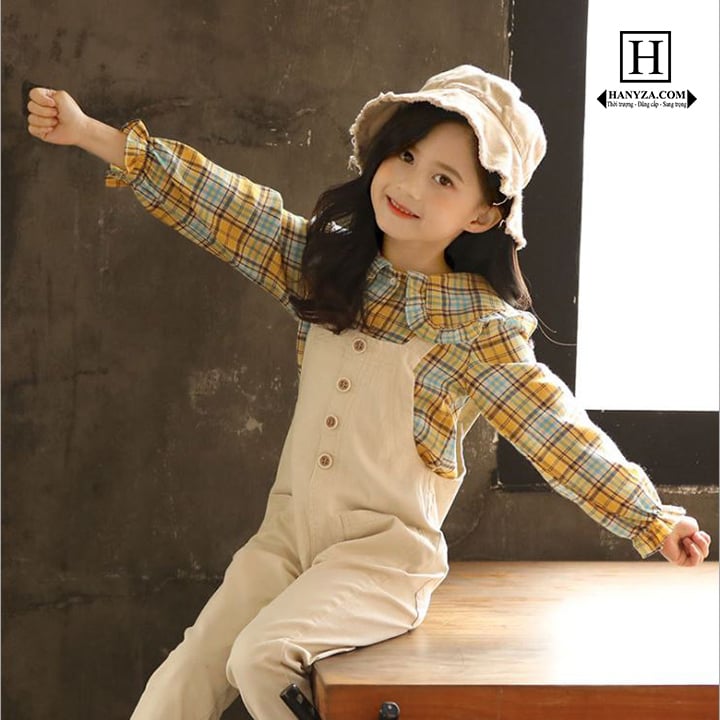 Bộ quần yếm bé gái hàng cúc đơn phối áo kẻ