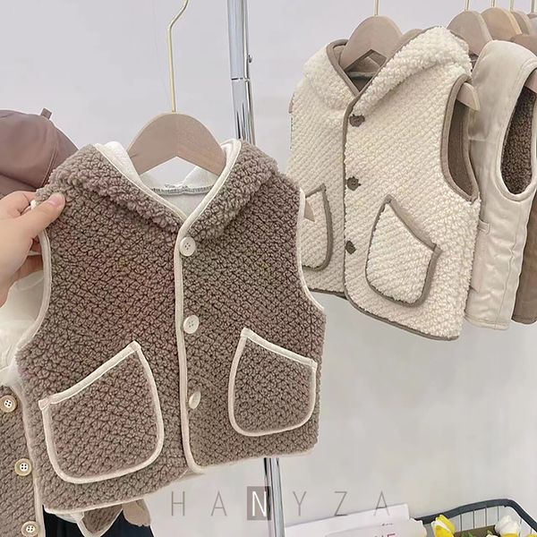 Áo Vest len bé gái mũ trùm tai thỏ