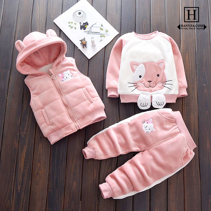 Bộ gấu 3 mảnh cho bé trai và gái từ 1-3 tuổi