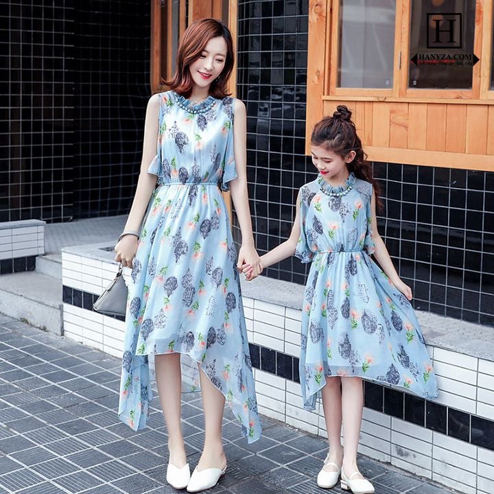 Tổng hợp Váy Đầm Đôi Váy Đôi Mẹ Và Bé giá rẻ bán chạy tháng 72023   BeeCost