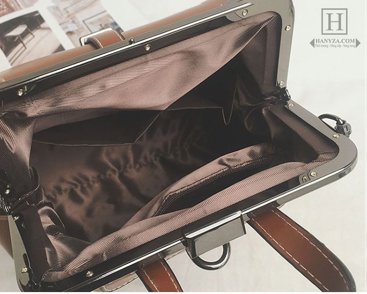 Ba lô nữ dáng vuông HAN - 1181