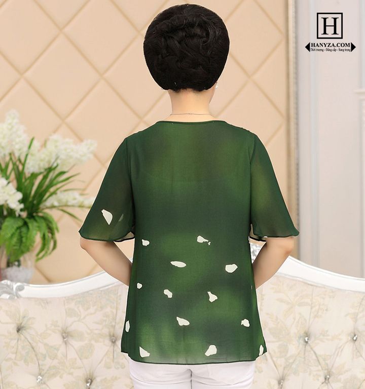 Bộ trung niên nữ cổ tròn đính cườm in hoa