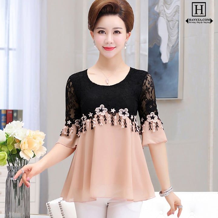 Bộ trung niên nữ phối ren hoa tay lỡ