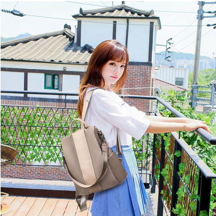 Balo kiêm túi đeo chéo 2 trong 1