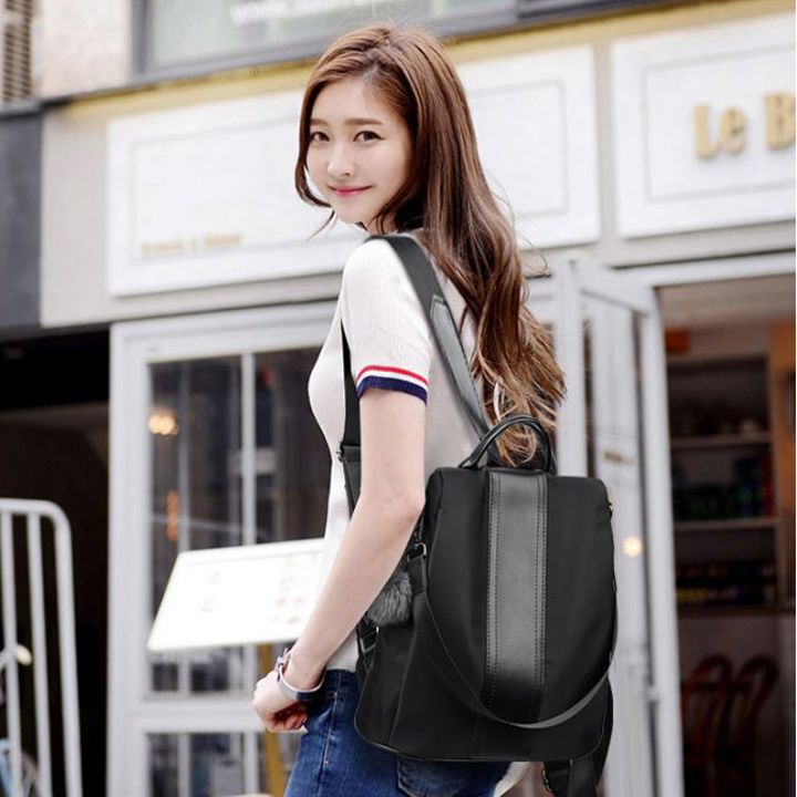 Balo kiêm túi đeo chéo 2 trong 1