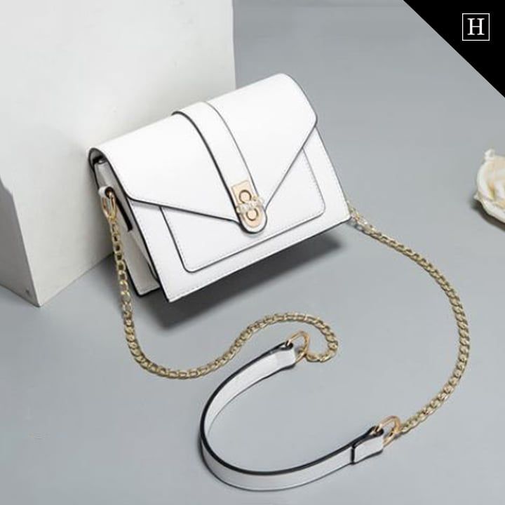 Túi Messenger Nữ Viền Chỉ Trắng Khóa Ngọc Trai