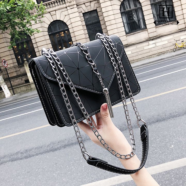 Túi messenger nữ họa tiết hình học