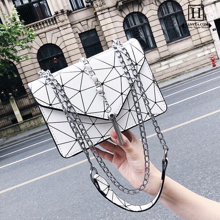 Túi messenger nữ họa tiết hình học