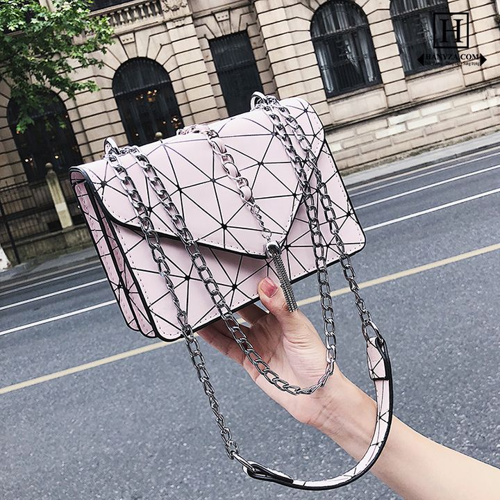 Túi messenger nữ họa tiết hình học