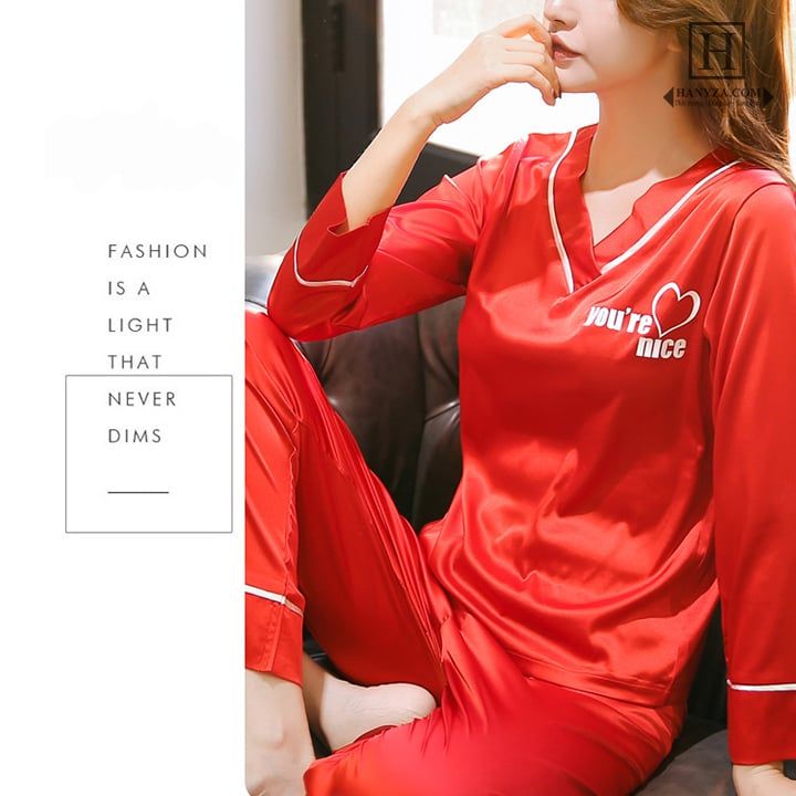 Set đồ ngủ nữ bằng lụa cổ chữ V dài tay