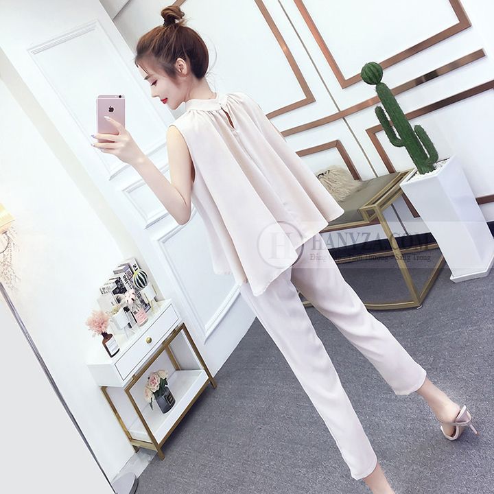 Bộ 2 mảnh nữ sát nách quần ống côn thời trang