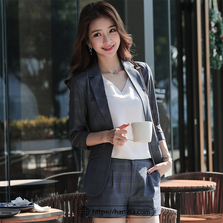 Bộ Vest nữ tay lỡ quần short kẻ caro phong cách Anh Quốc