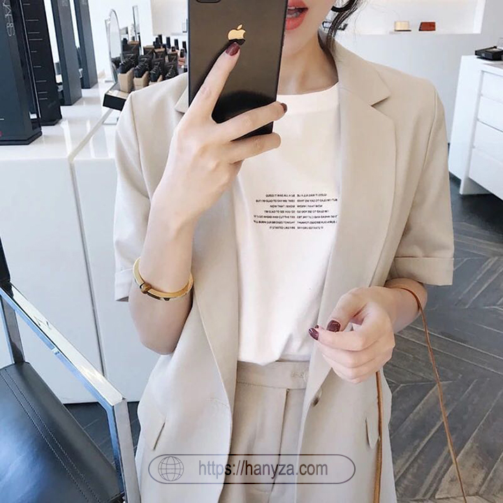 Bộ Vest nữ ngắn tay phối quần short phong cách Hàn Quốc