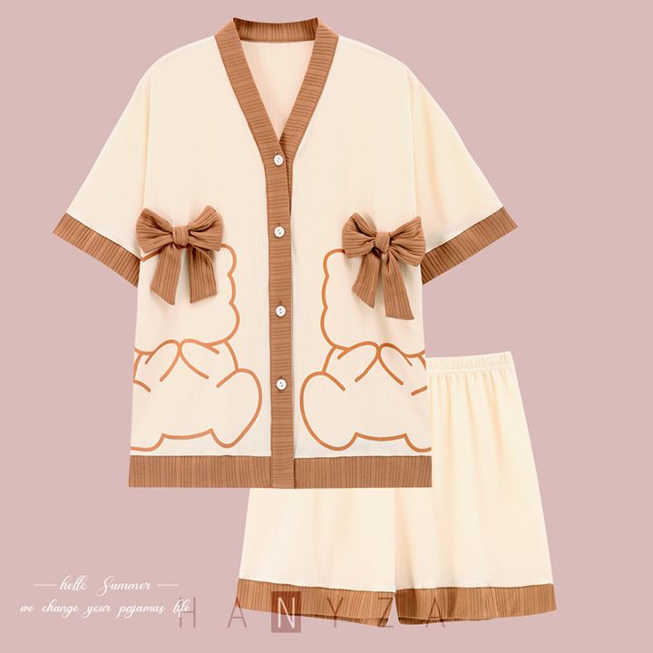 Bộ quần áo ngủ nữ ngắn tay cổ chữ V QGL1517